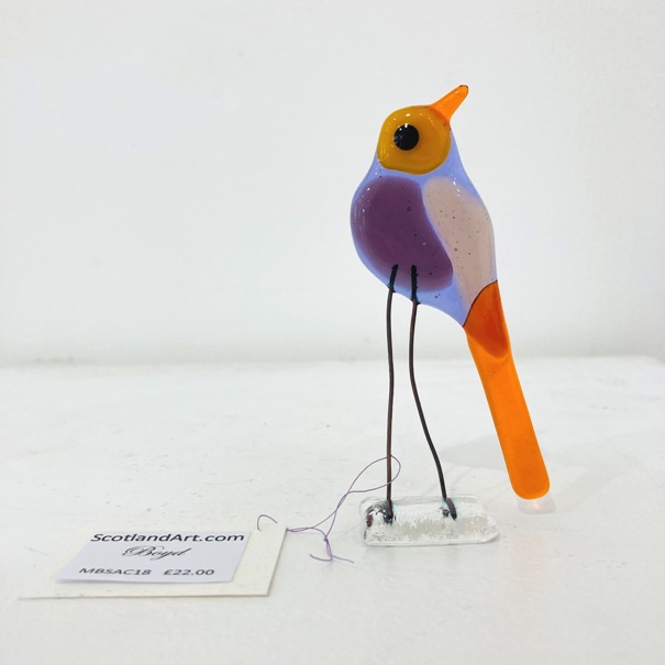 ''Boyd' - Fused Glass Bird' by artist Moira Buchanan